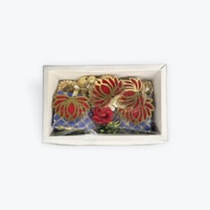 Red patta lotus bandarwal